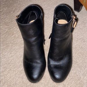 Apartment 9 black boots